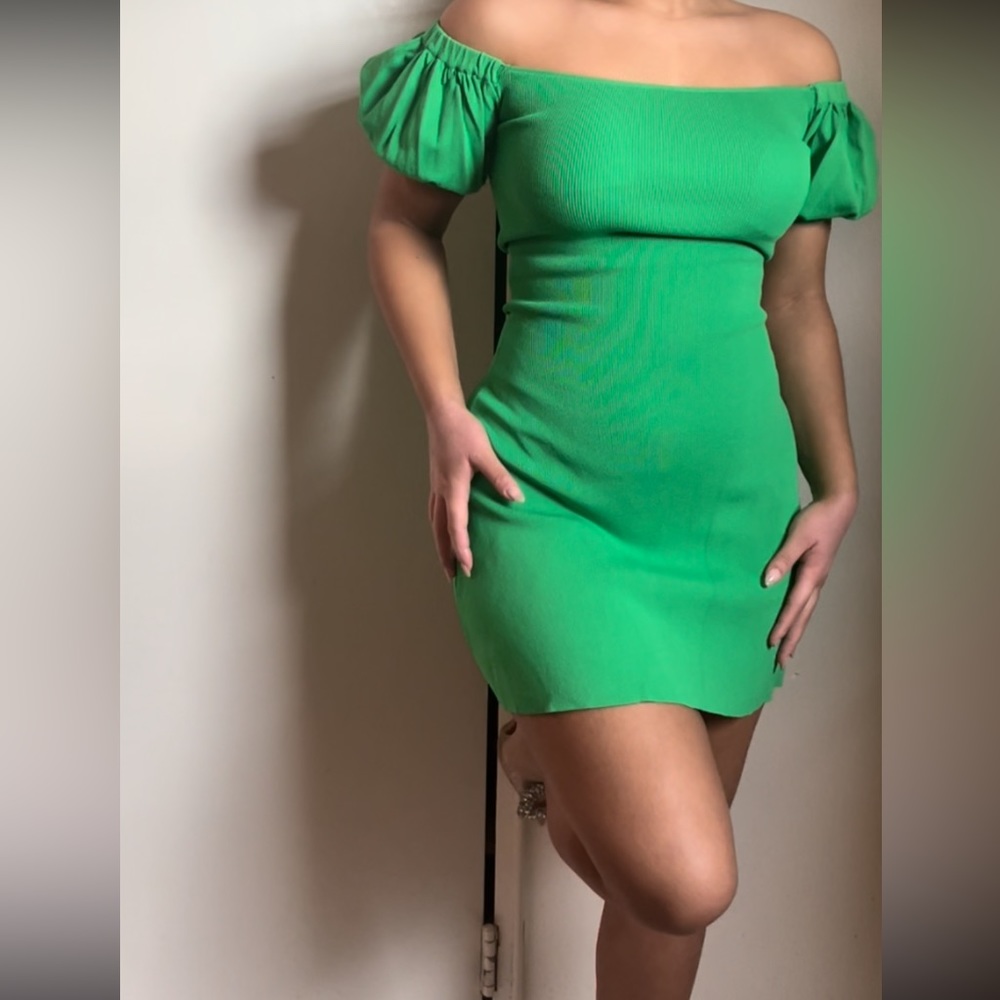 Zara S Bright Green Off Shoulder Puff Sleeve Short Dress